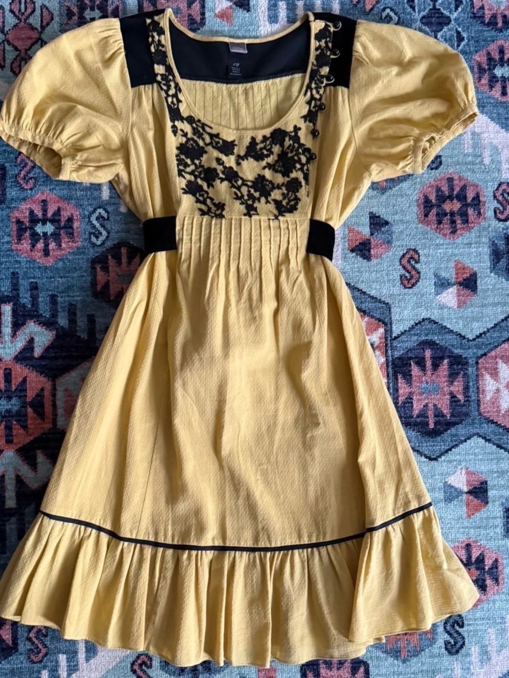 Anthropologie Lithe Butter Yellow Cotton Ochre Black Velvet Womens Dress